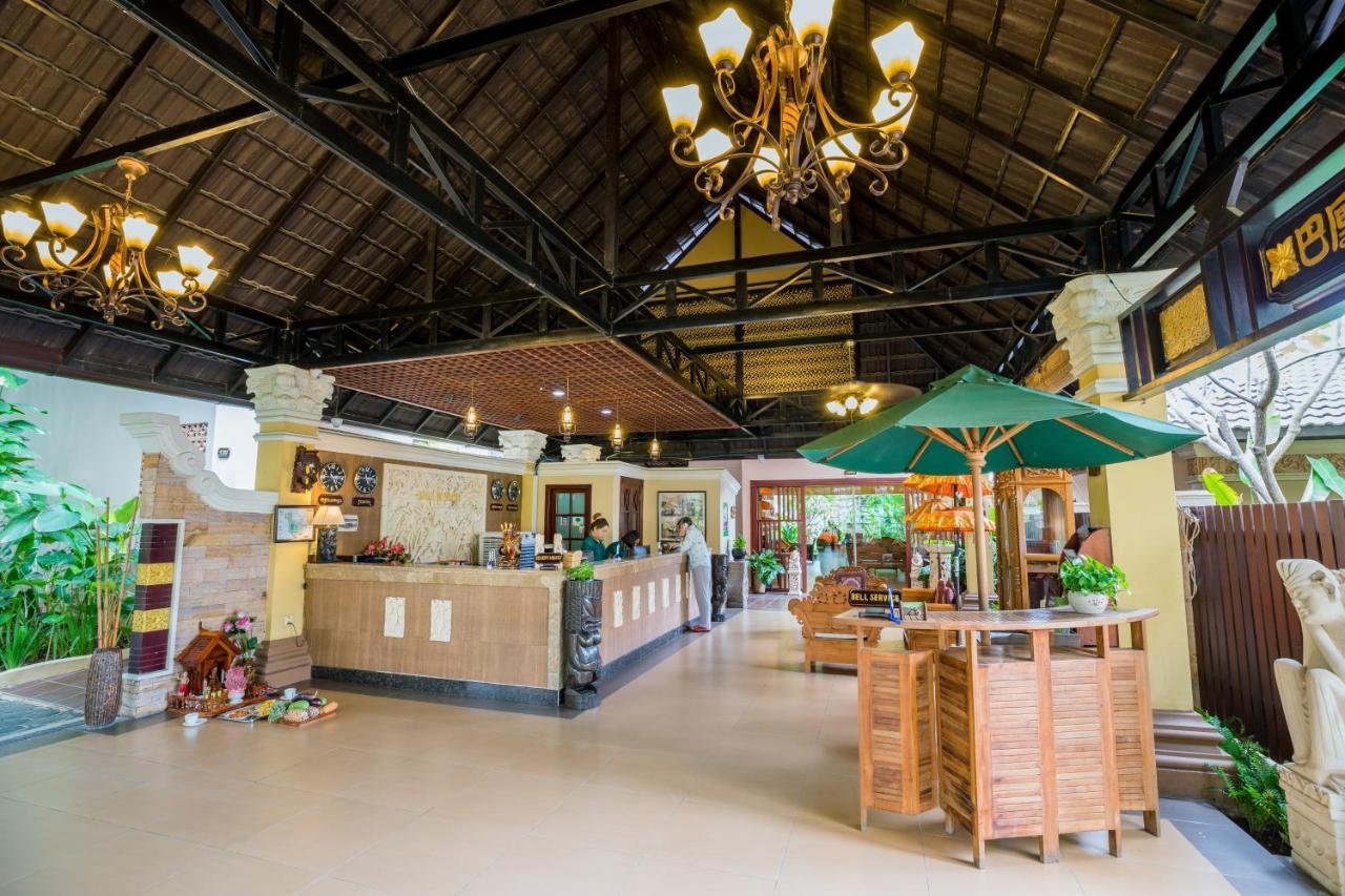 Bali Hotel Phnom Penh Exterior photo